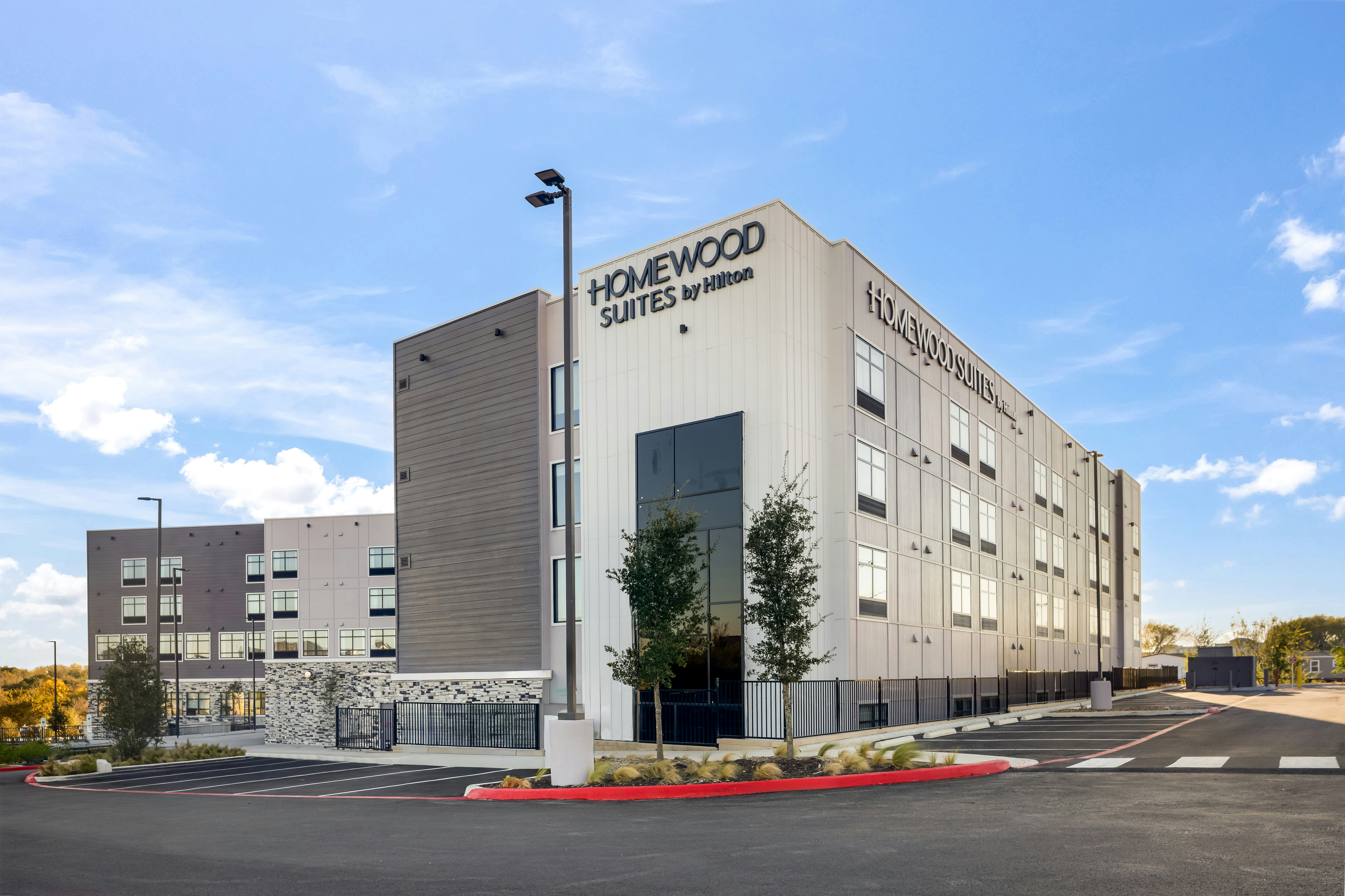 Homewood Suites by Hilton Austin Airport 24/24