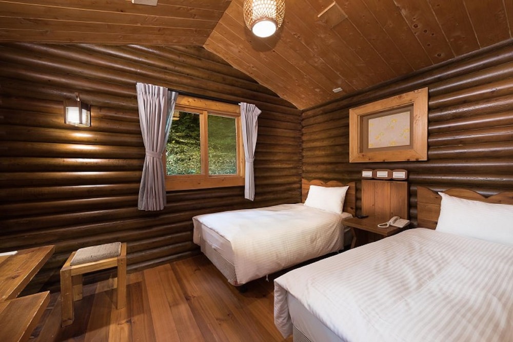 Mingchih Resort 6/40