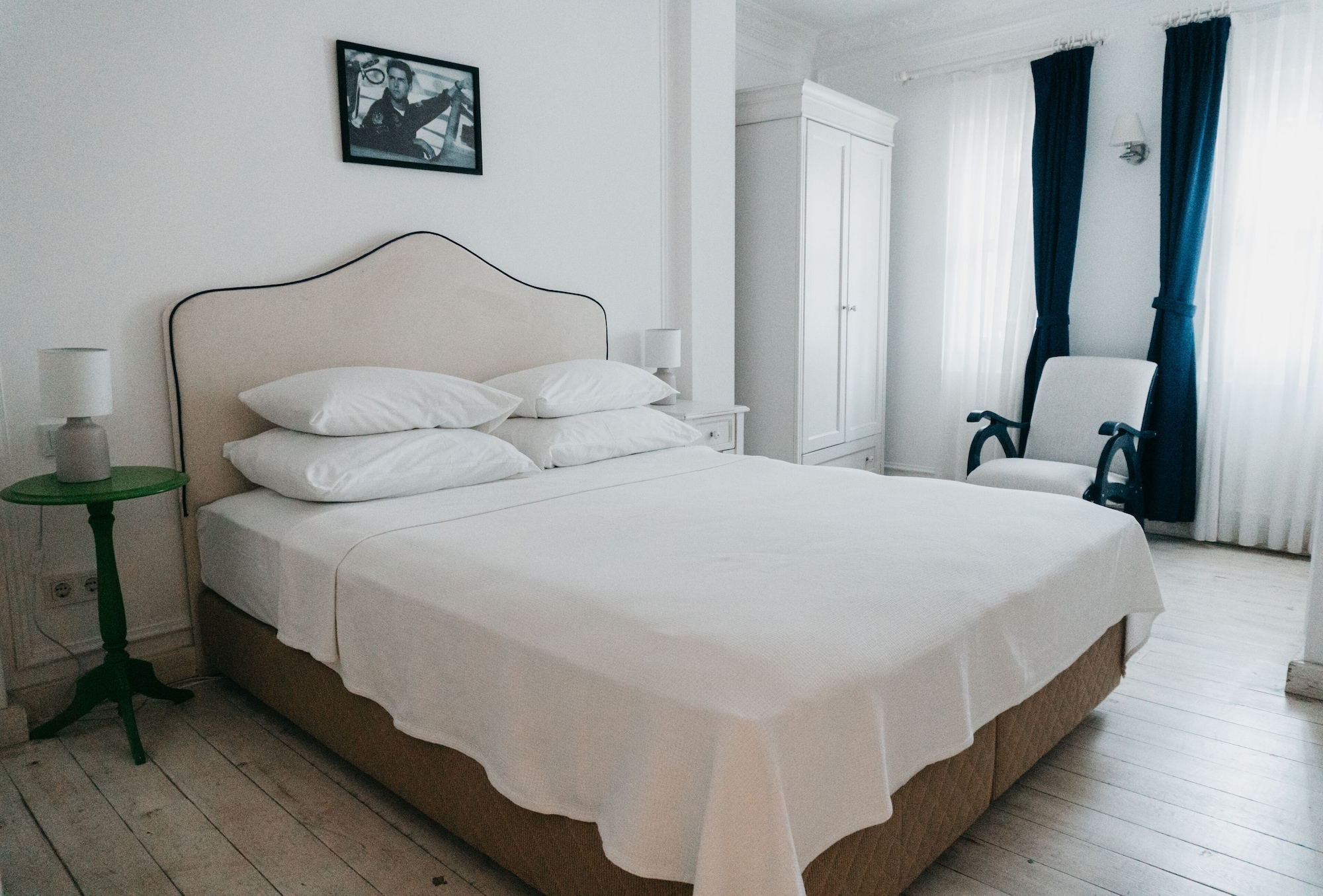 SUPERIOR, DOUBLE BED