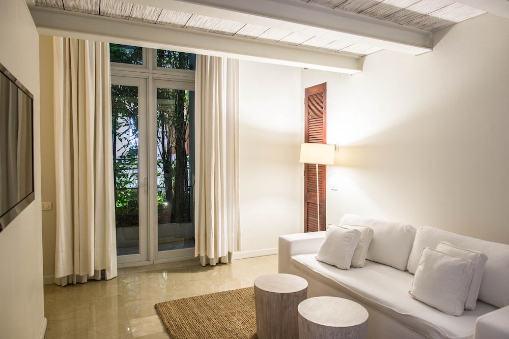 Bovedas de Santa Clara Boutique Hotel 47/78