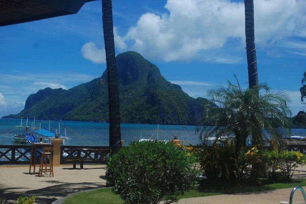 El Nido Garden Beach Resort 43/50