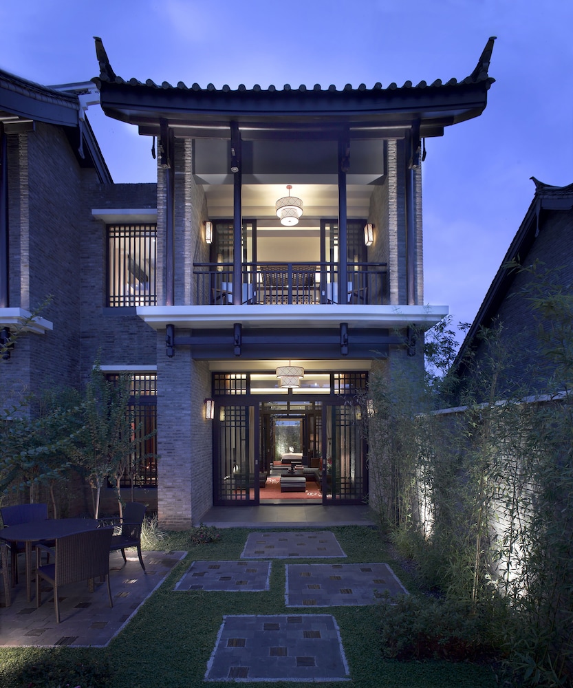 BANYAN TREE LIJIANG in LIJIANG CITY