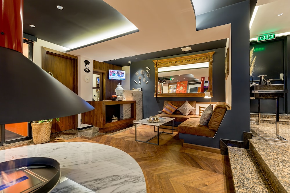 Hay Hotel Alsancak 32/50