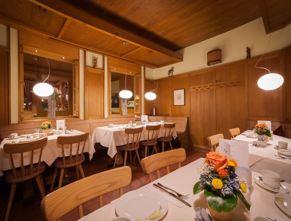Hotel Hachinger Hof 37/50