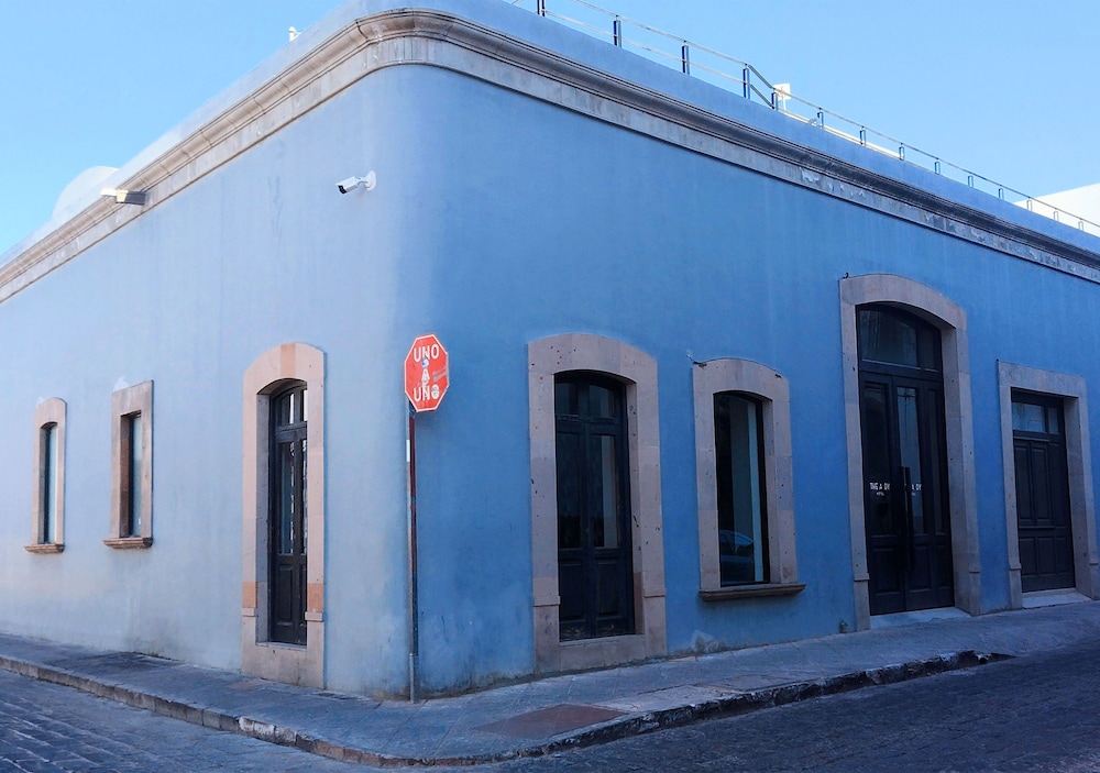 The Andy Hotel 2/64