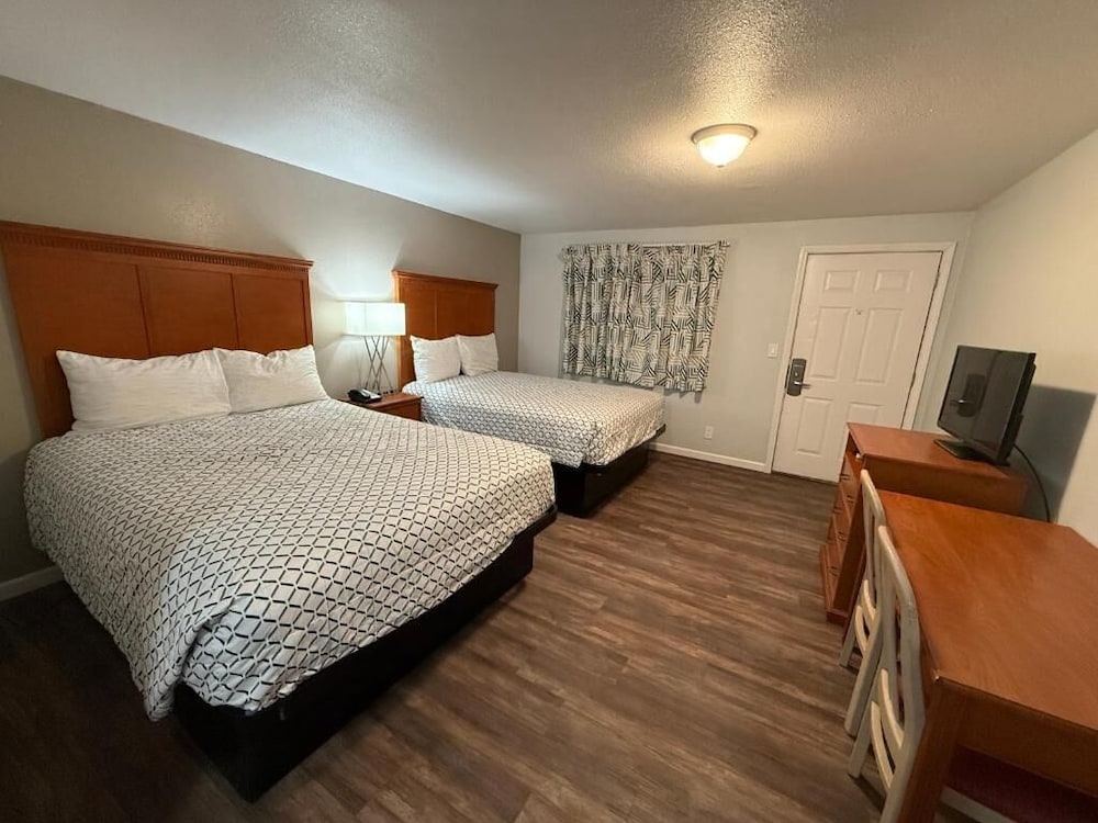 Budget Inn Bend by OYO 9/44