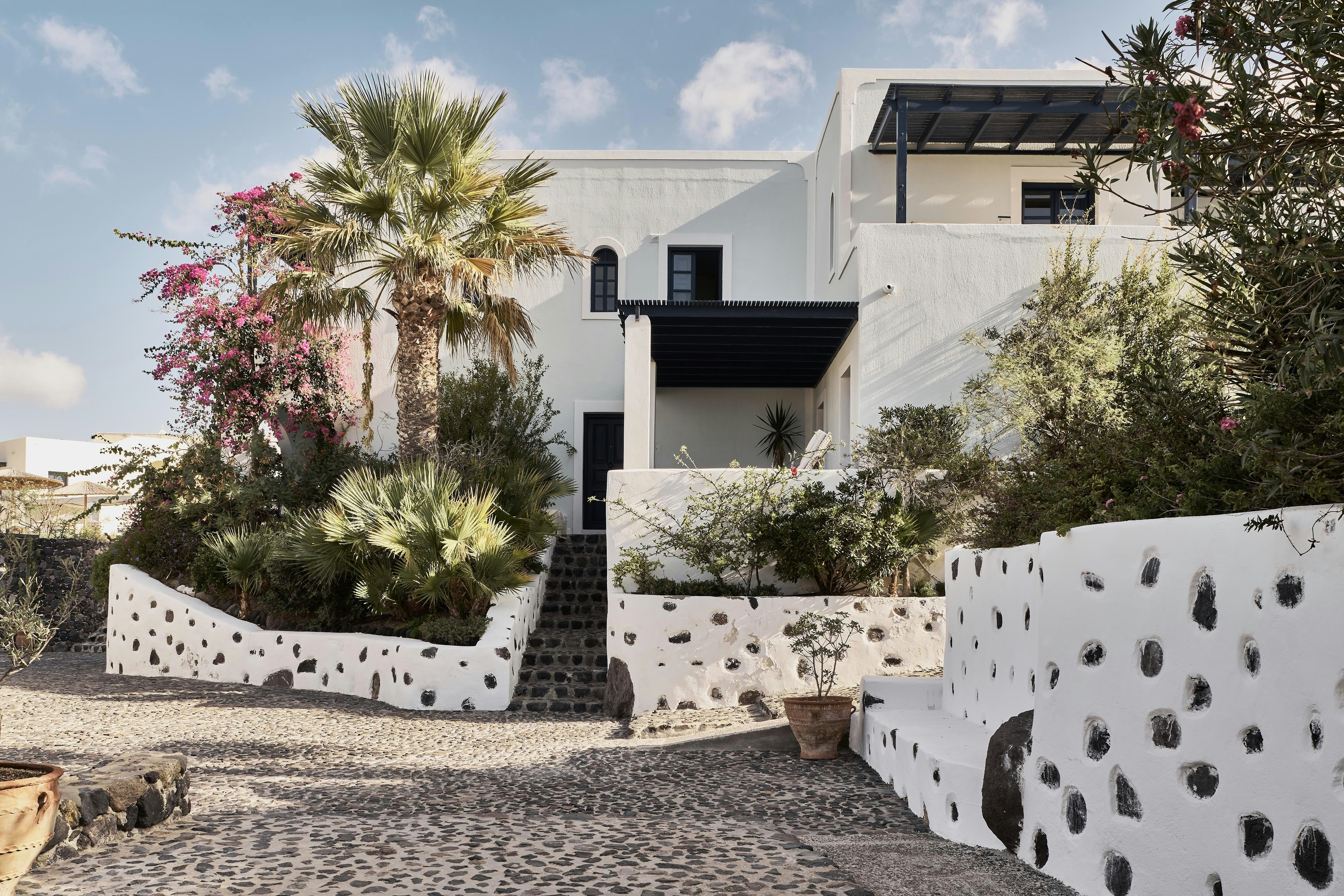 Vedema A Luxury Collection Resort Santorini 2/15