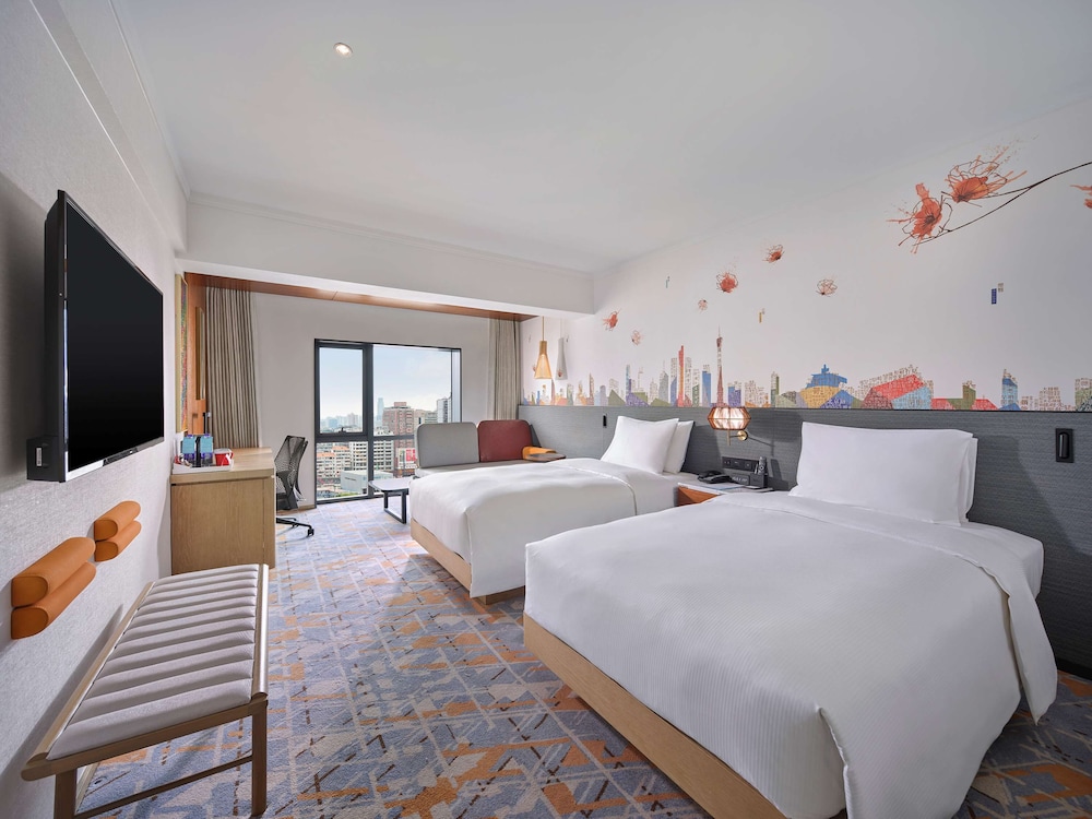 GUEST ROOM, TWIN BEDS