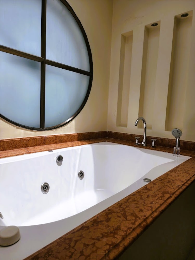 Santafe Boutique Hotel 57/58