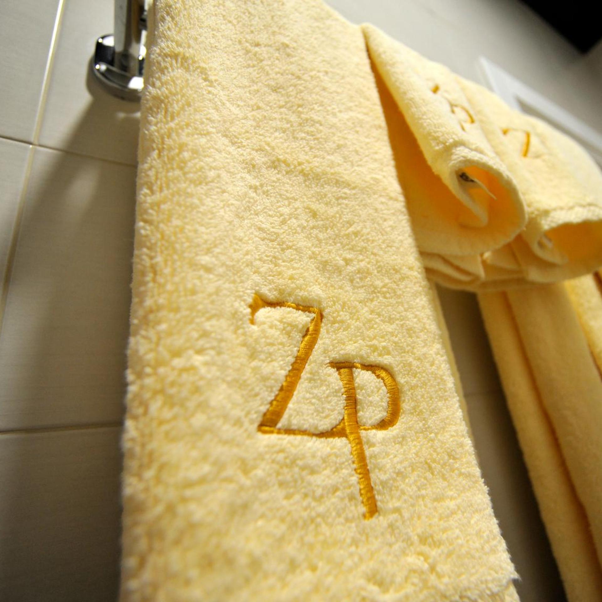 ZP HOTEL 28/45