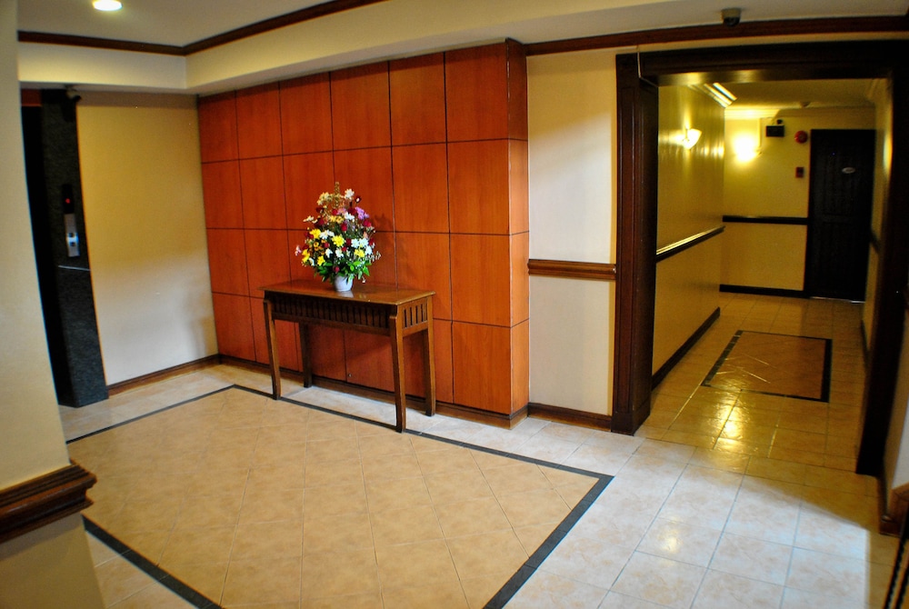 Fersal Hotel Manila 16/60