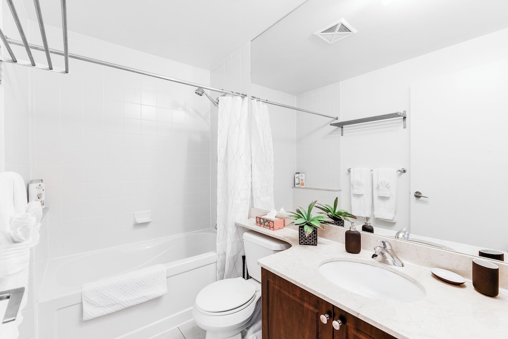 Aoc Suites - Luxury Condo - City View 28/28
