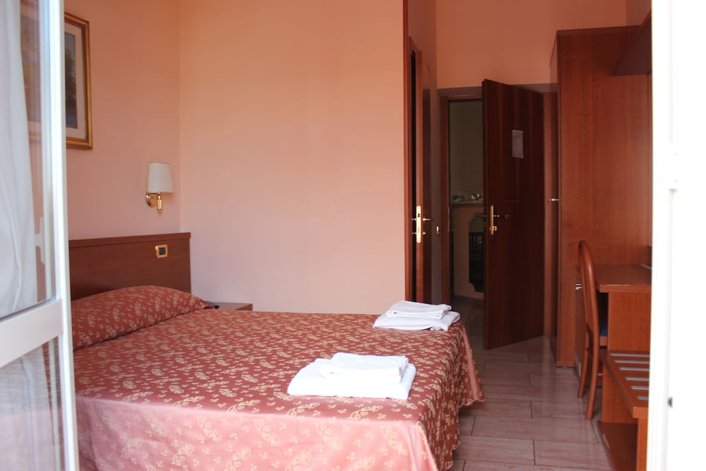 Aristotele Hotel 17/50