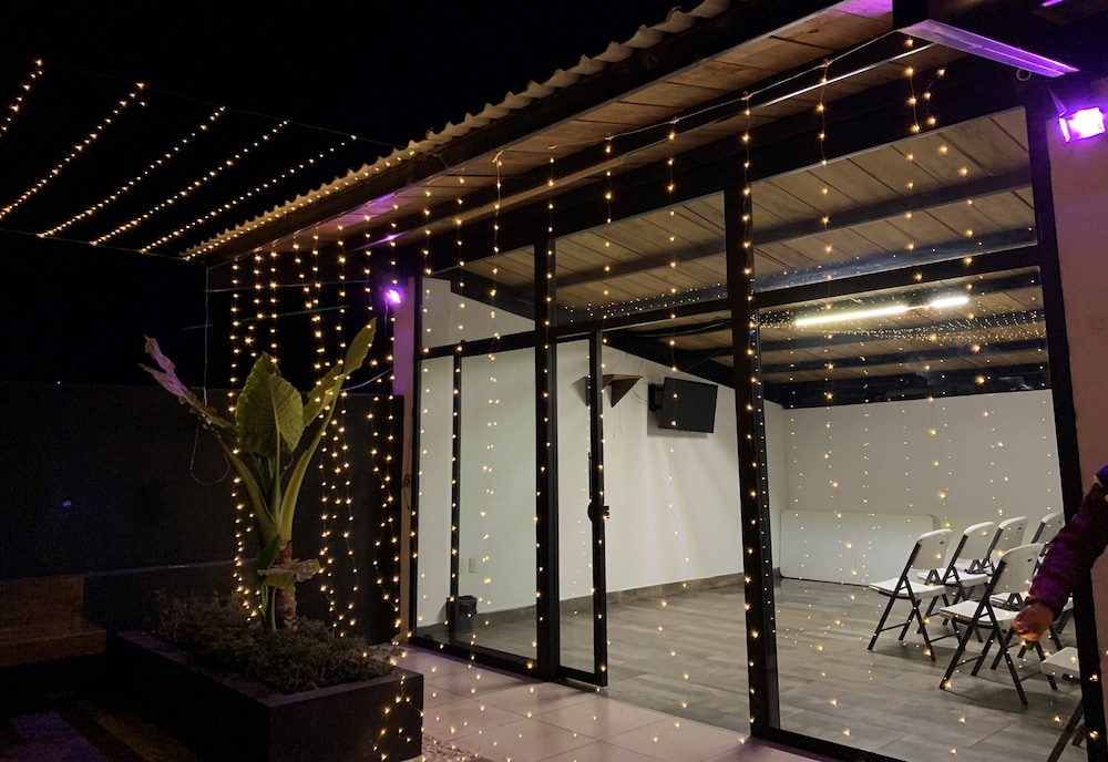 Hotel Jardines de Luz 4/49