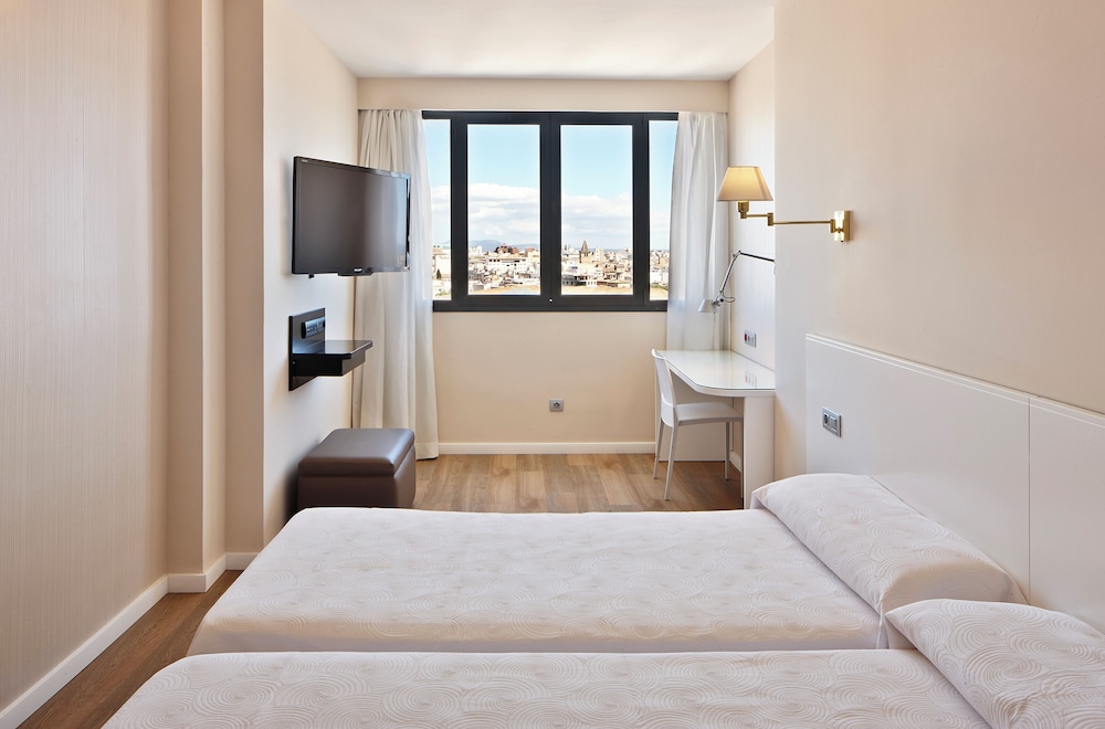 غرفة تنفيذية، Hotel Palladium 3/9