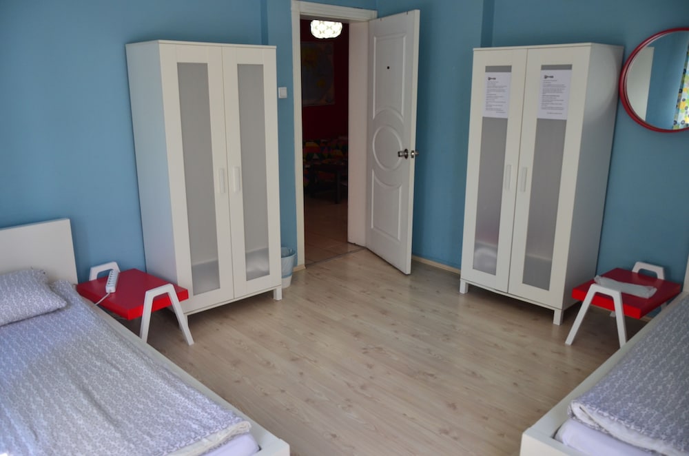 Deeps Hostel 32/44