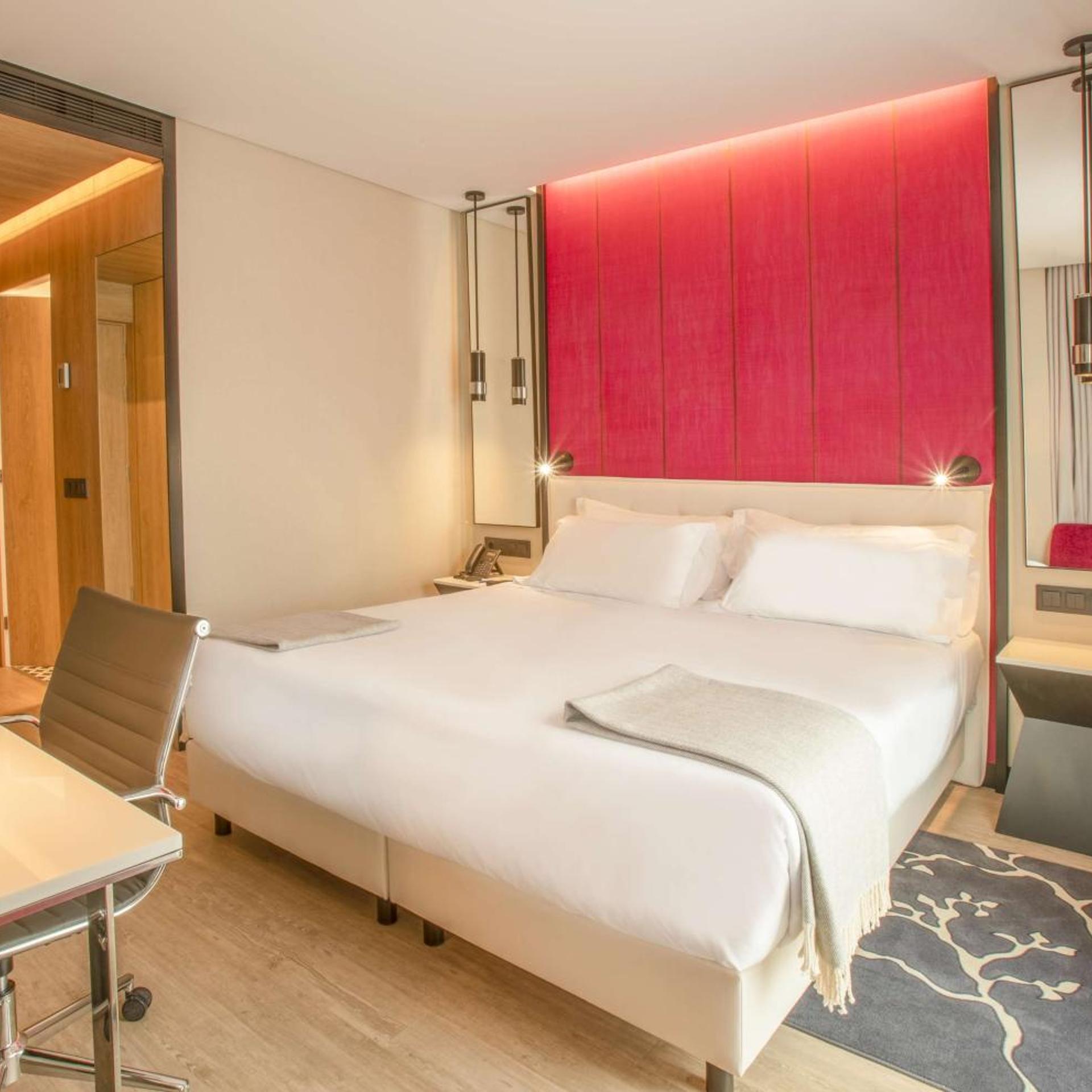 Adjoining, Family, Single Bed، Nh Porto Jardim 2/7