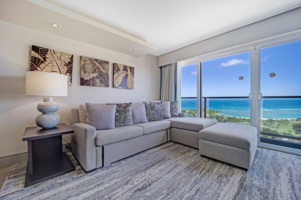 Castle at Ala Moana Hotel 44/59