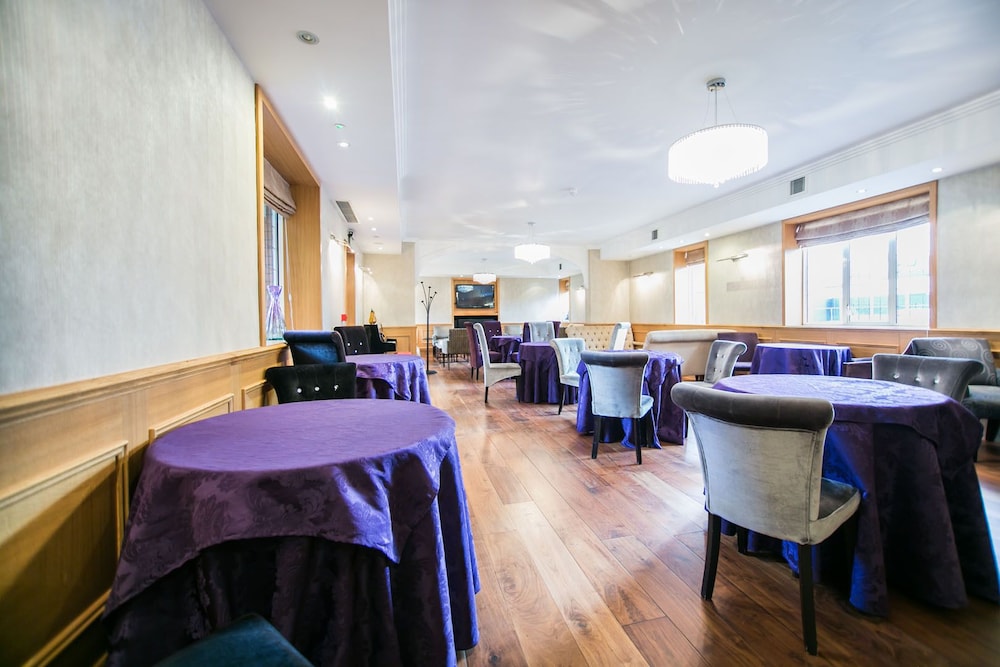 The Pillar Hotel London 47/61