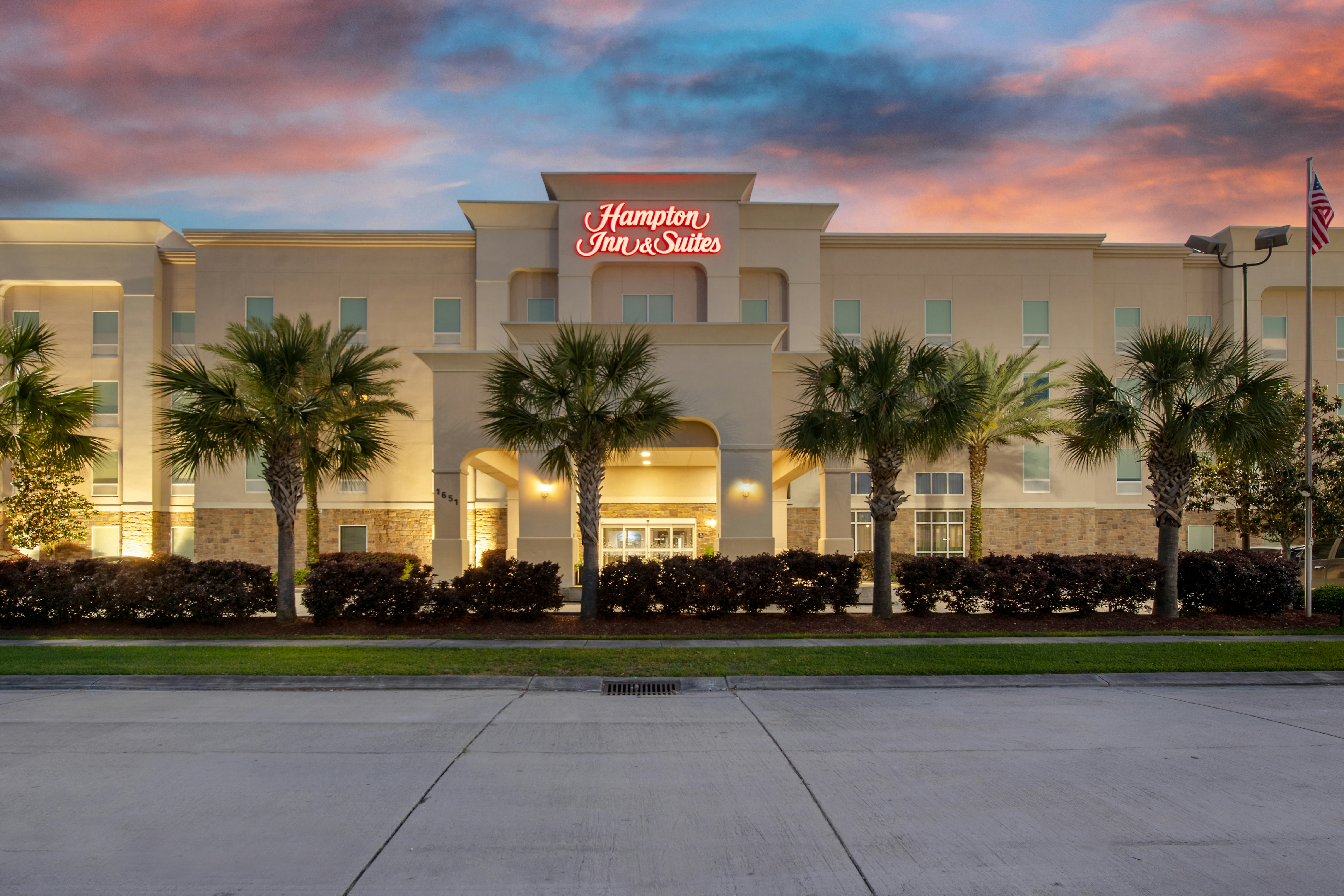 Hampton Inn Suites Harvey New Orleans West Bank 25/57