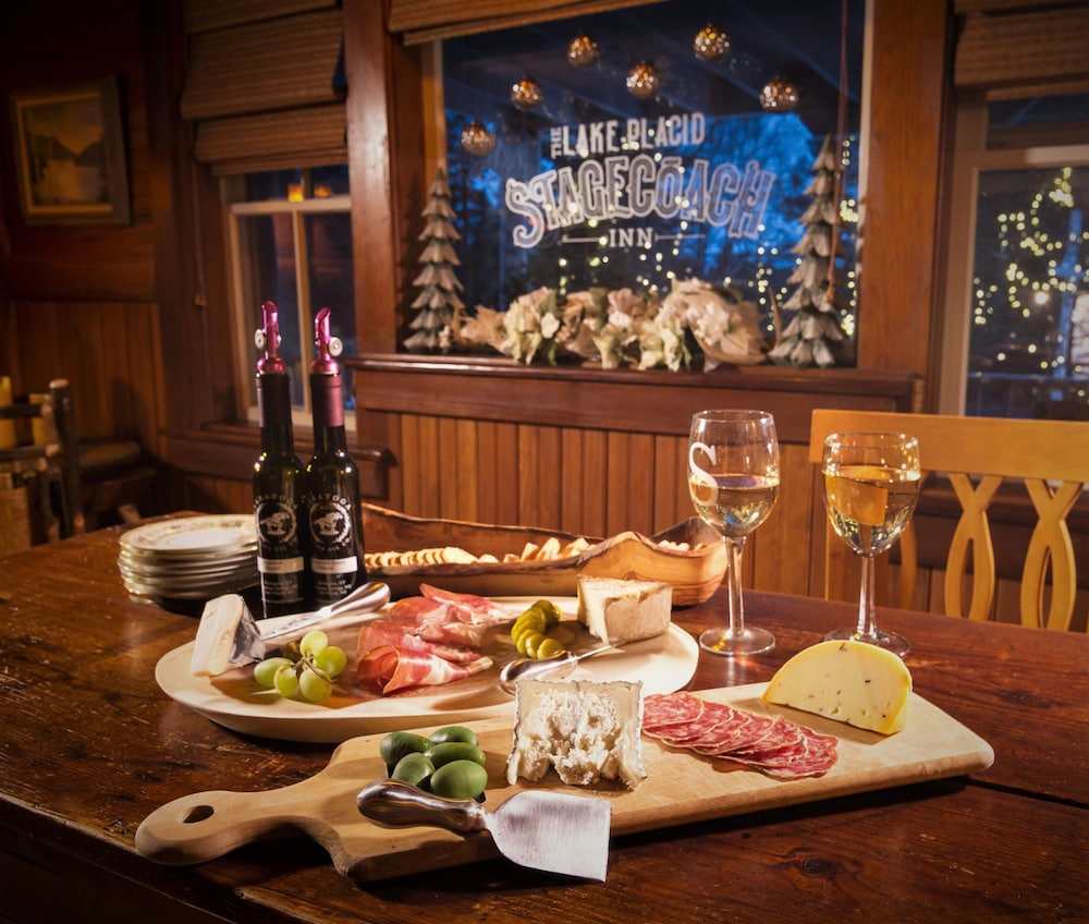 Lake Placid Stagecoach Inn 36/49