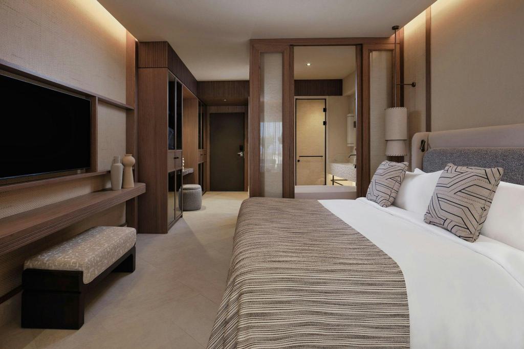Guest Room, King Bed, Sea View, Balcony