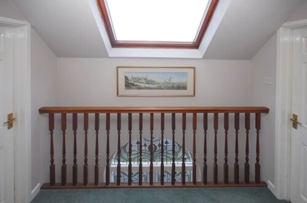 Marlborough House Hotel 29/50