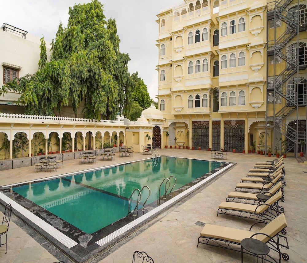 The Amar Mahal photo5