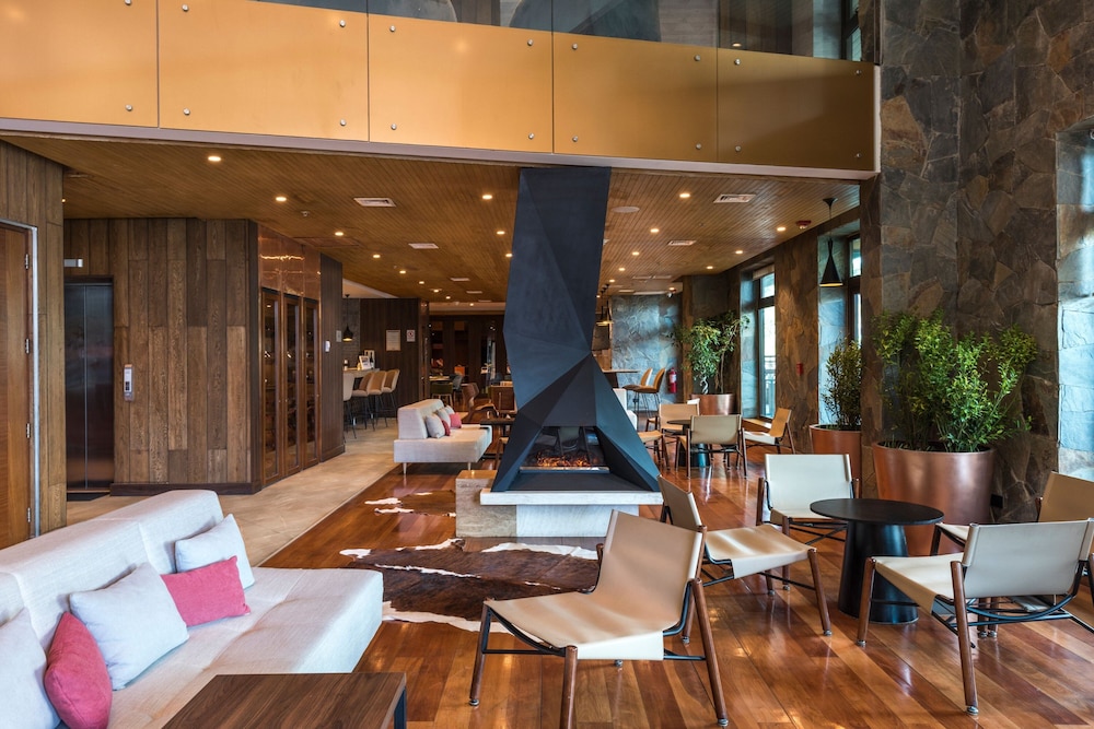 Hotel Courtyard by Marriott Puerto Montt 50/65