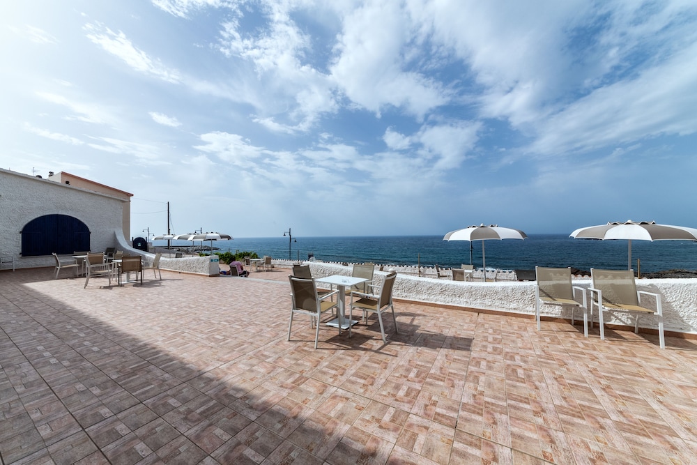 Meli Hotel 37/46