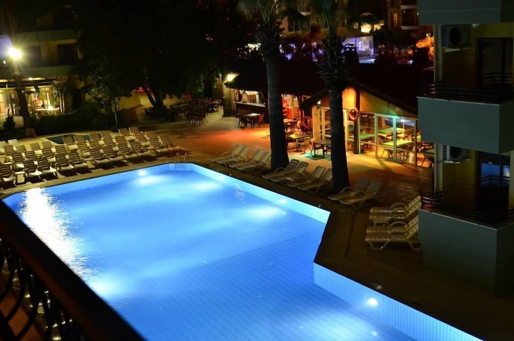 Club Palm Garden Keskin 7/68