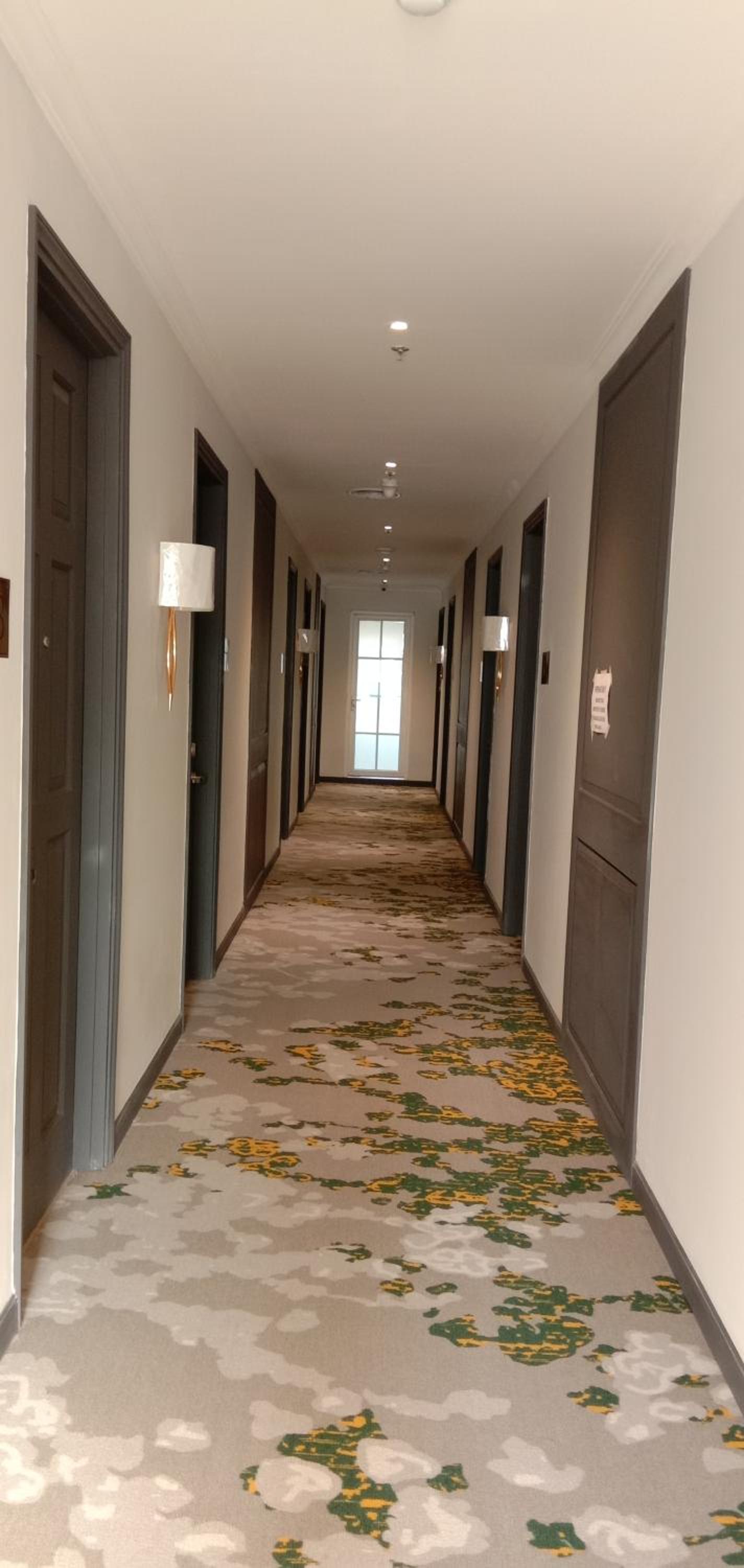 Hotel Shalva Jakarta 46/50