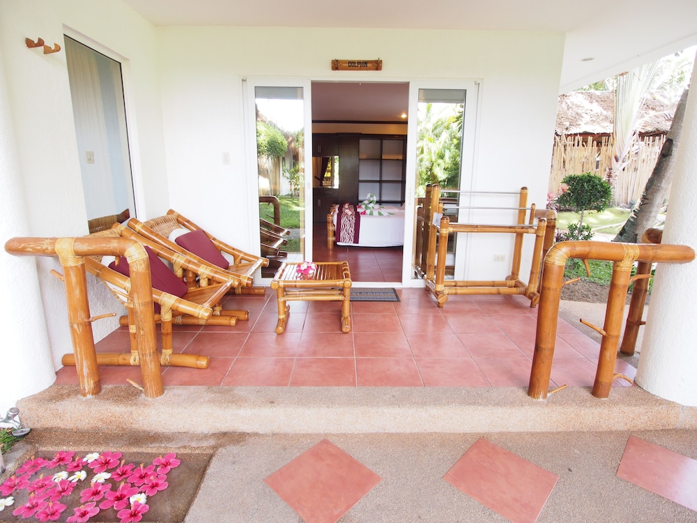 Pura Vida Beach And Dive Resort 35/61