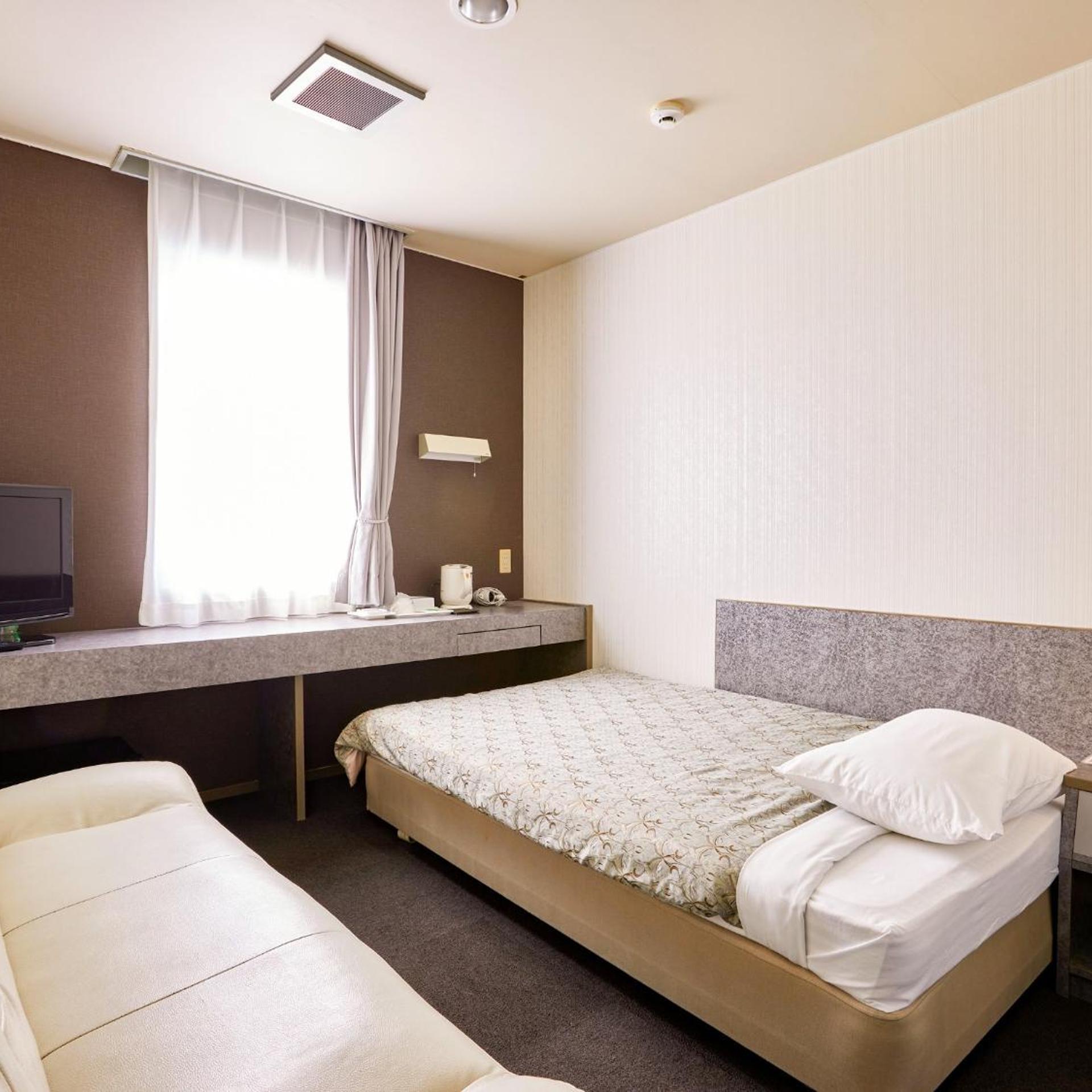 Hotel Tsushima 18/50