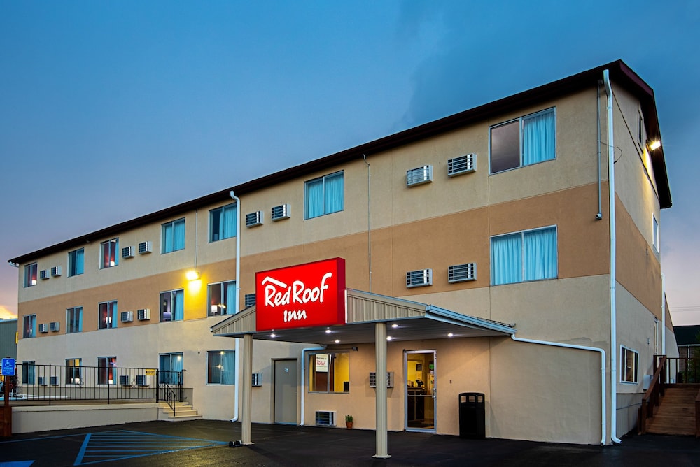 Red Roof Inn Cameron 3/36