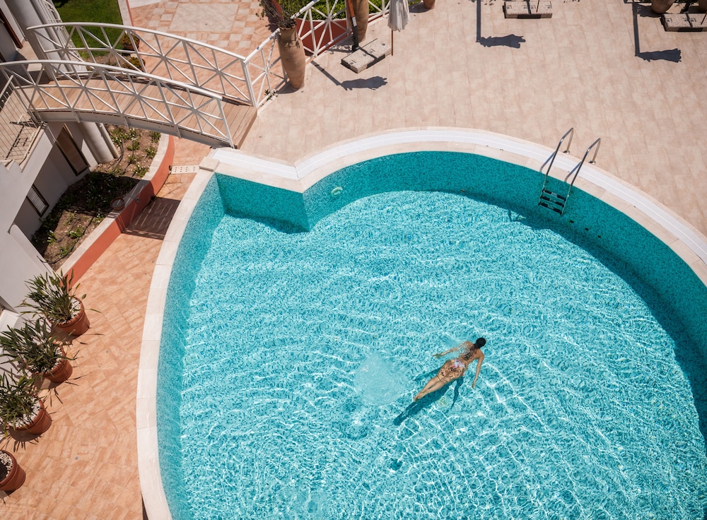 The Pelican Beach Resort & SPA - Adults Only 22/50