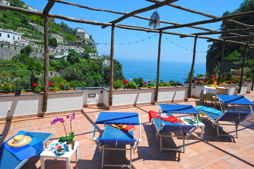La Pergola Hotel 36/49