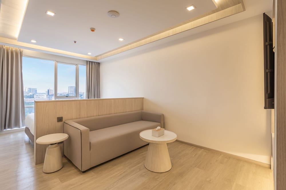 Jasmine Grande Residence 53/74
