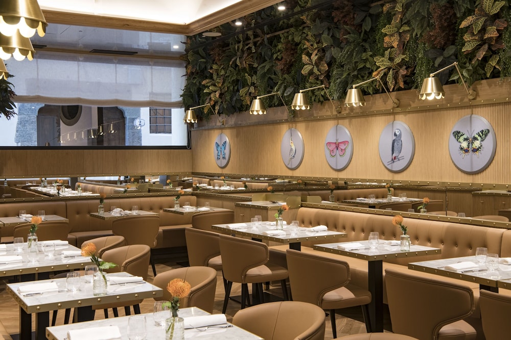 IL Tornabuoni The Unbound Collection by Hyatt 42/50