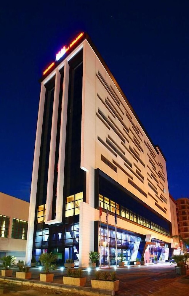 Hotel Partner 3/22