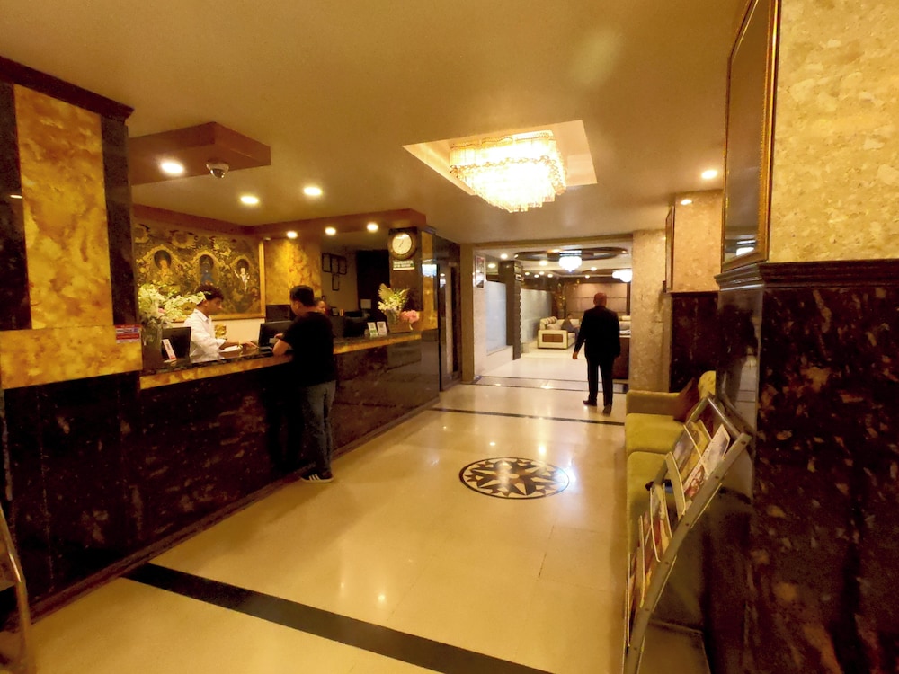Hotel Buddy 3/50