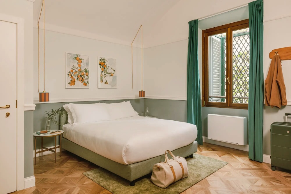 Compact, Double Bed