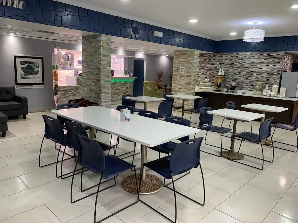 Quality Inn Albany 30/42