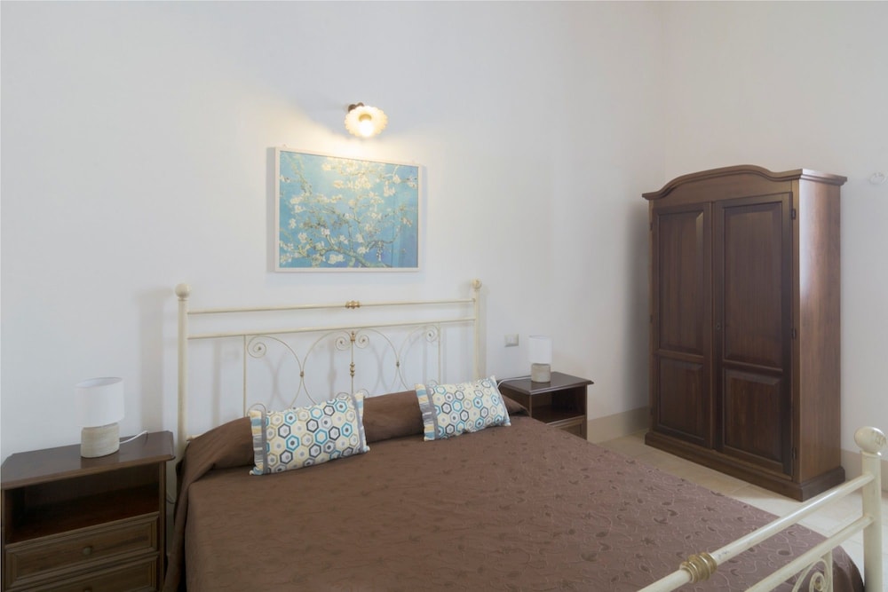 Palazzo San Giovanni 29/50