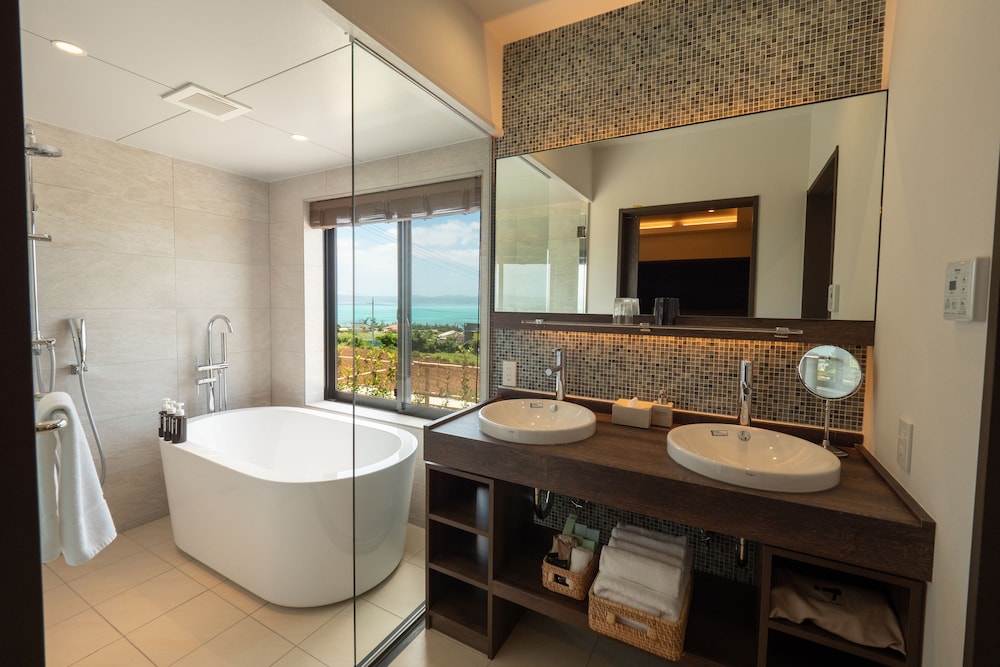 One Suite The Terrace 46/47