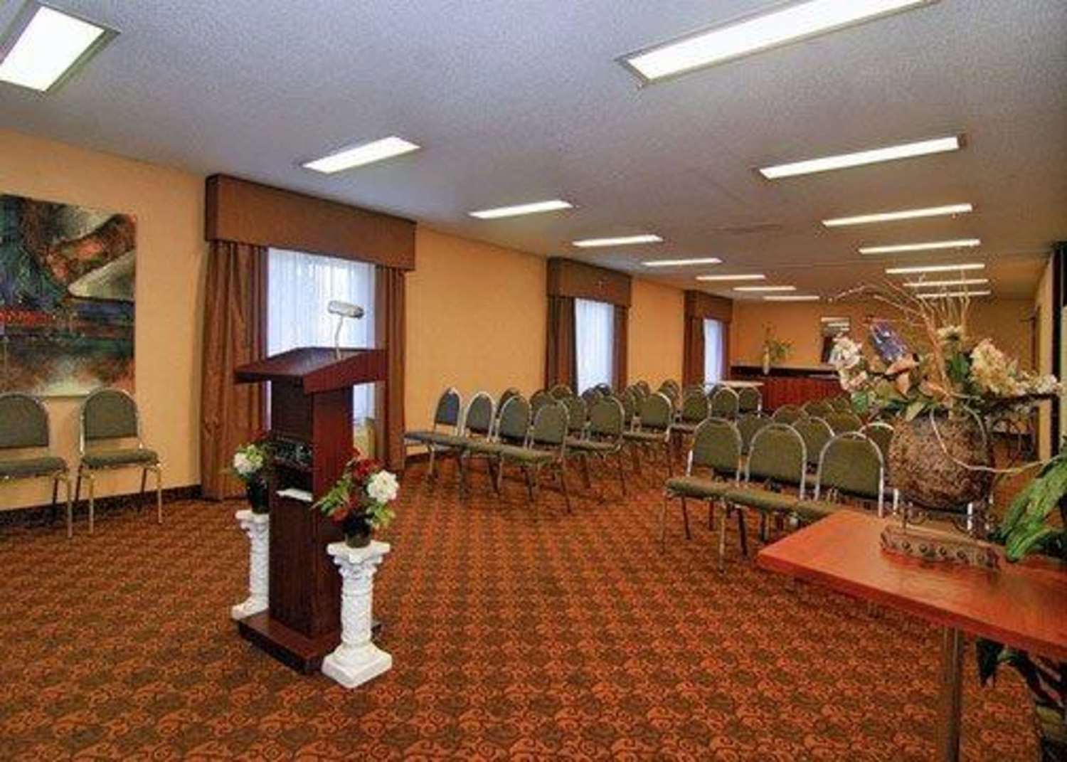 La Quinta Inn & Suites by Wyndham Memphis I-240 11/15