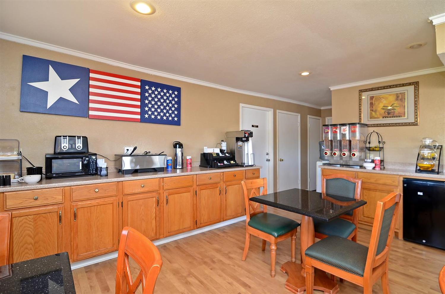 Americas Best Value Inn Stephenville 11/11