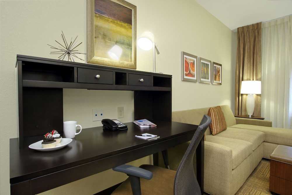 STAYBRIDGE SUITES ODESSA - INTERSTATE HWY 20 39/47