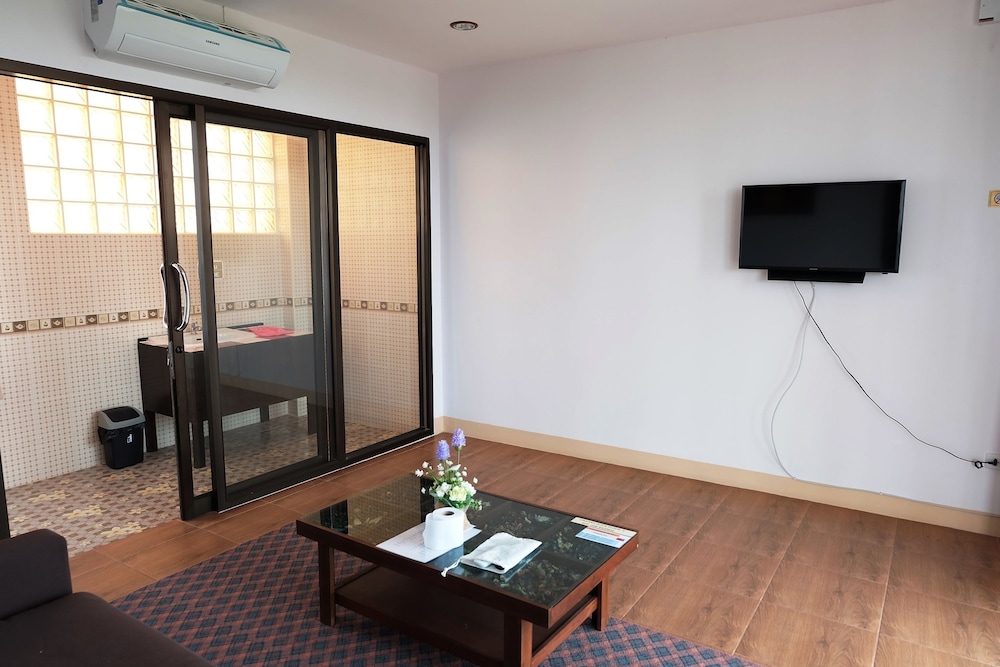 Onvara Place 16/21