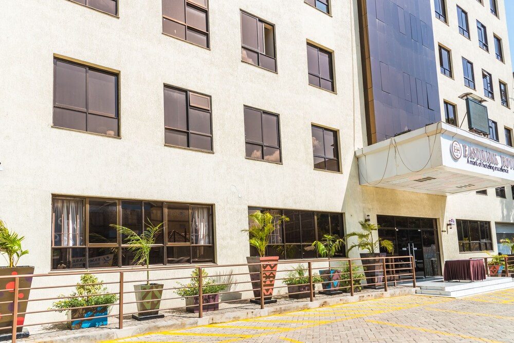 Eastmark Hotel 40/46